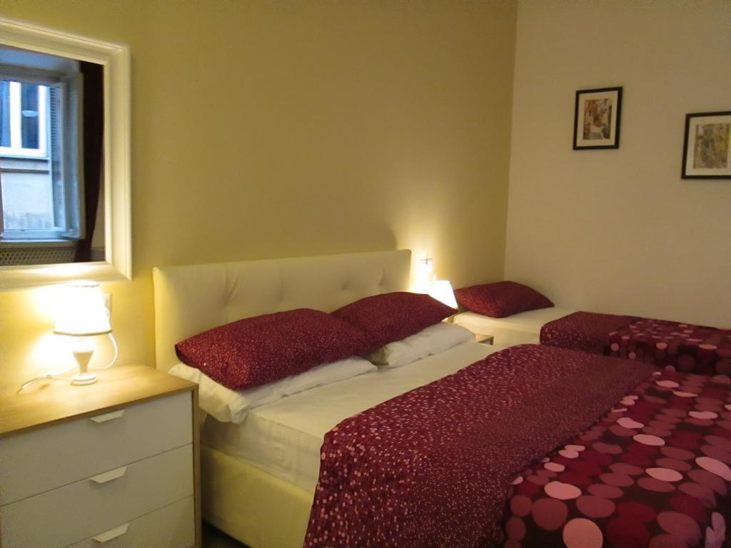 Trevi Elegance Suite Roma Habitación foto